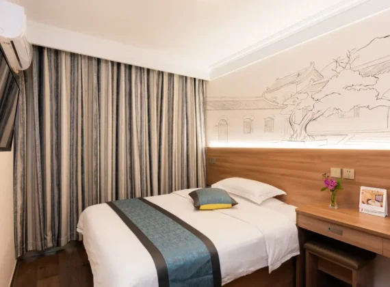 Business Queen Room(free Coffee And Snacks)